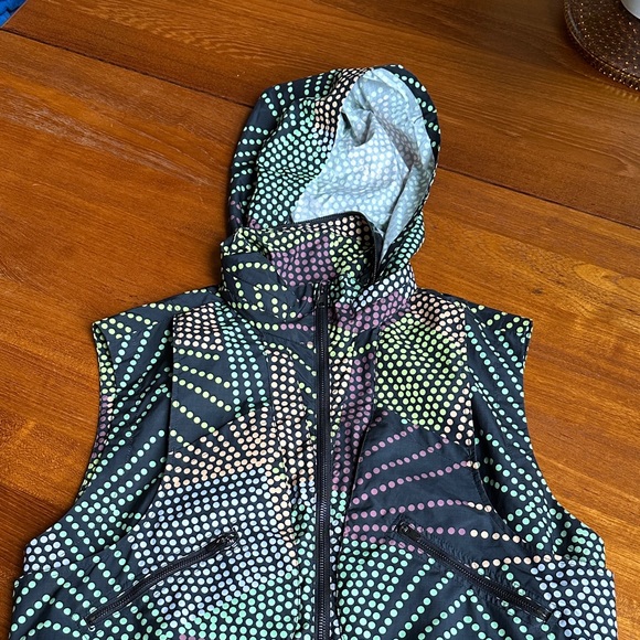 Free People FP MOVEMENT Off The Grid Printed Vest (discontinued pattern) - Picture 5 of 5